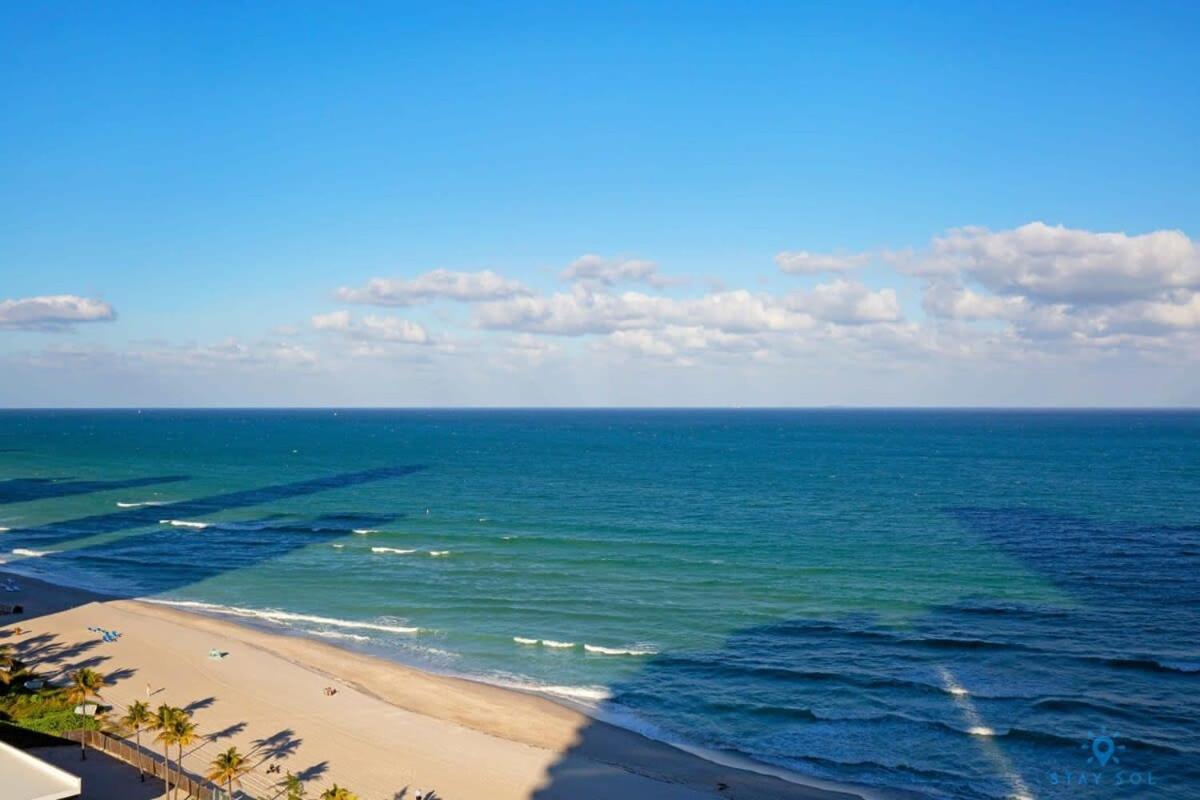 Beachfront Resort Pool Ocean View Balcony Gym Aventura Exterior foto